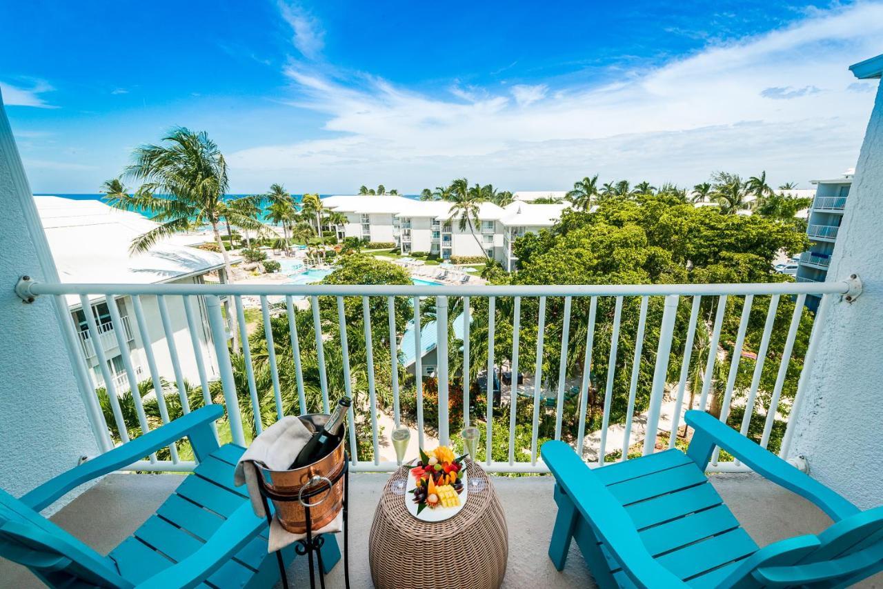 Margaritaville Beach Resort Grand Cayman George Town Exteriör bild